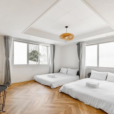 Hotel 32小巷弄 Tainan Zewnętrze zdjęcie