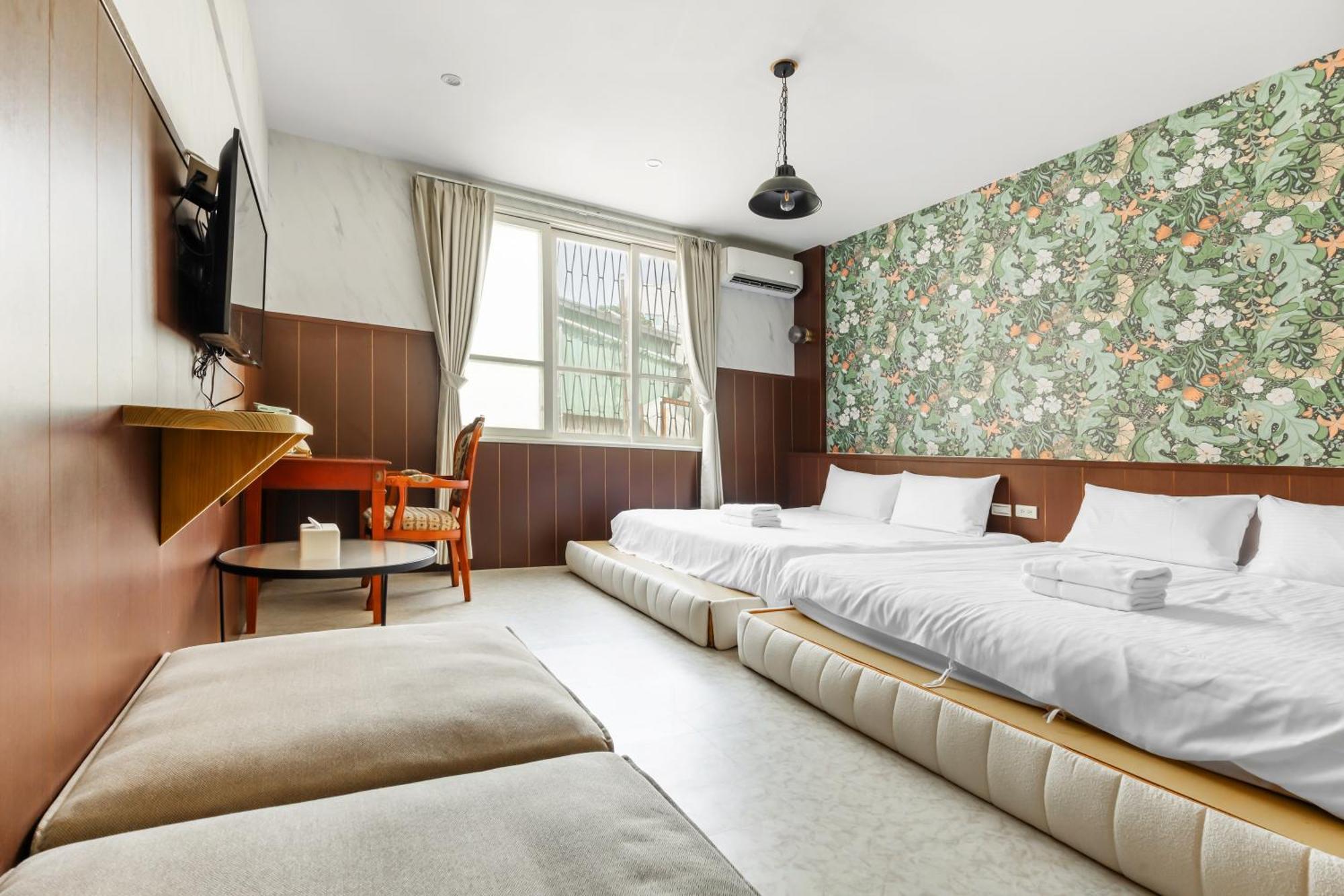 Hotel 32小巷弄 Tainan Zewnętrze zdjęcie