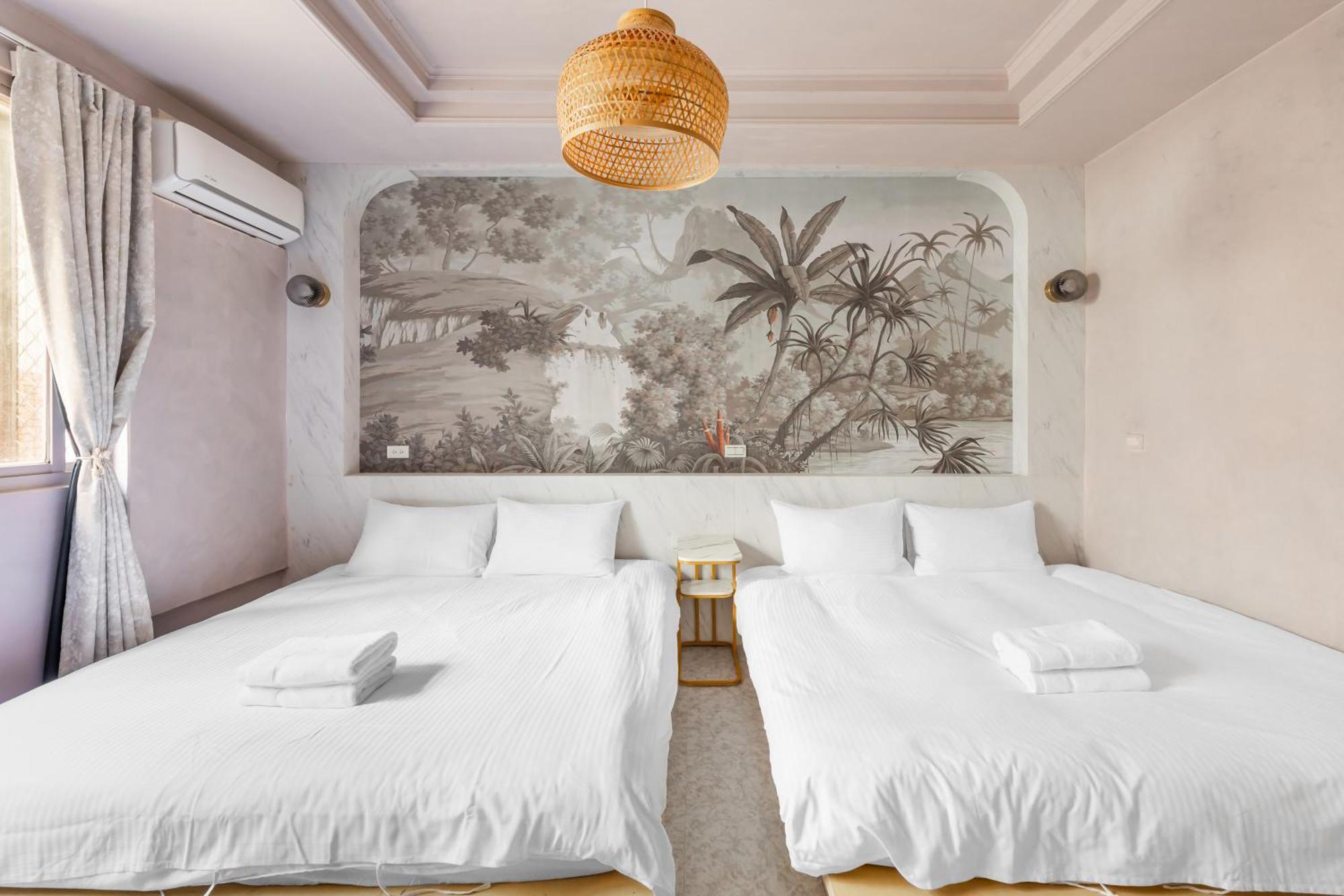 Hotel 32小巷弄 Tainan Zewnętrze zdjęcie