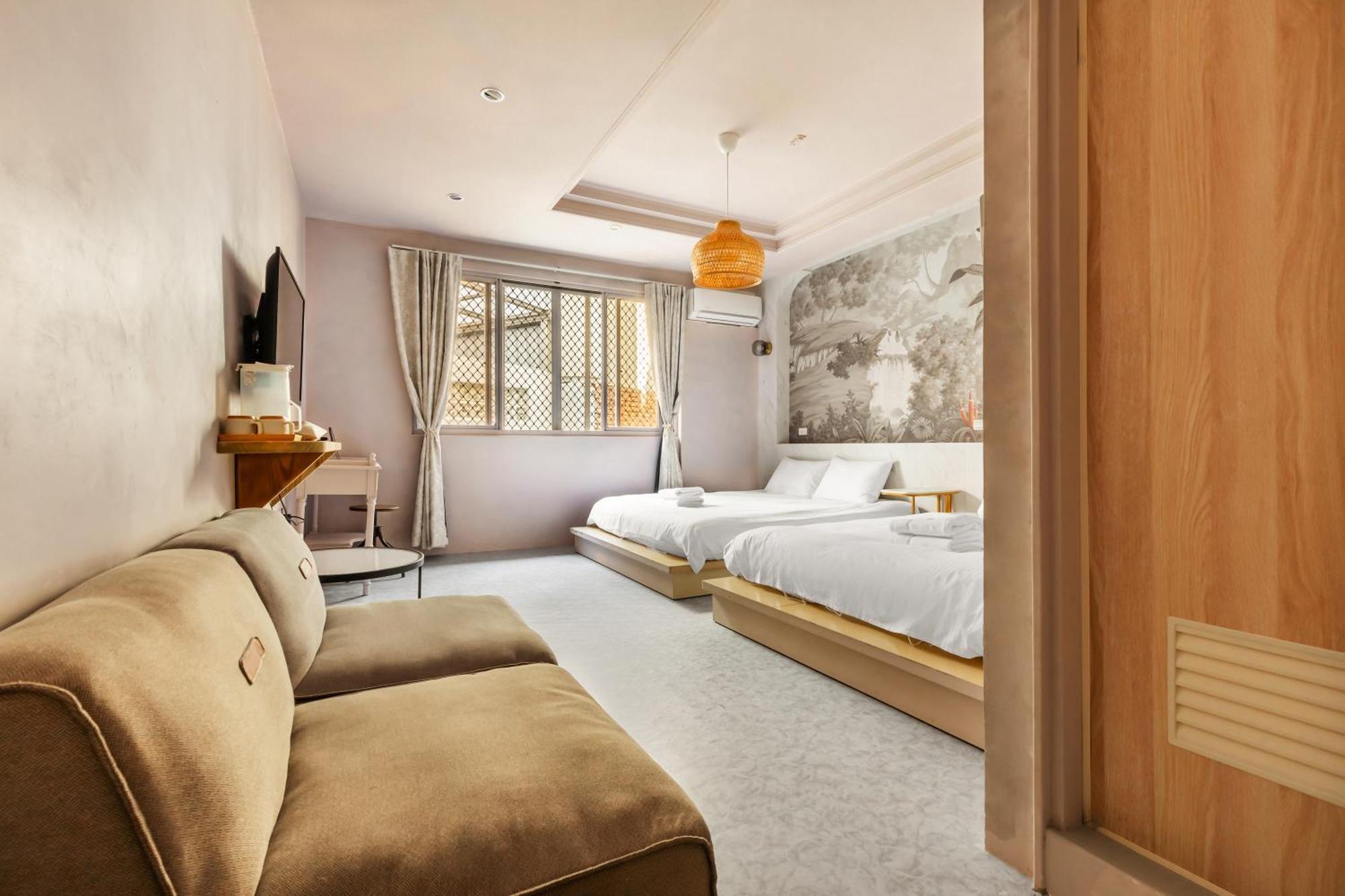 Hotel 32小巷弄 Tainan Zewnętrze zdjęcie